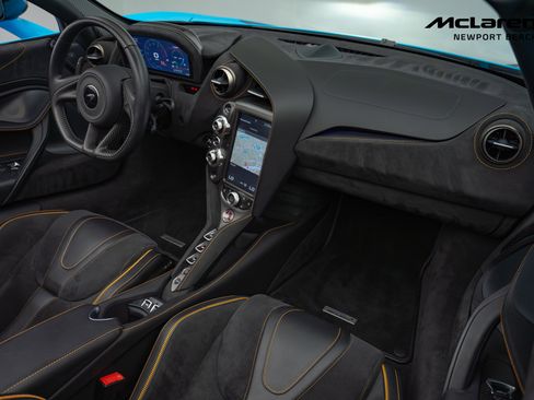 Used 2021 McLaren 720S Performance image 24