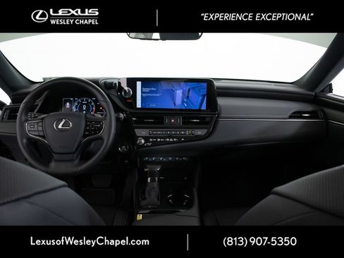 Certified 2025 Lexus ES 350 w/ Premium Package FWD image 17