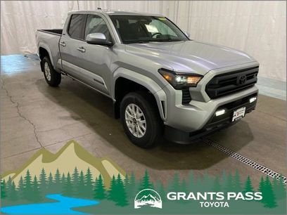 New 2026 Toyota Tacoma SR5