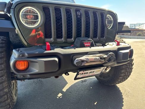 Used 2022 Jeep Wrangler Unlimited Rubicon w/ Steel Bumper Group AWD/4WD image 7