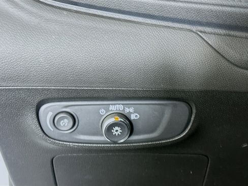 Used 2024 Buick Encore GX Preferred FWD image 17