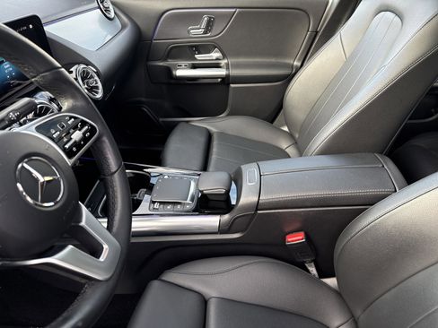 Certified 2023 Mercedes-Benz GLA 250 image 43
