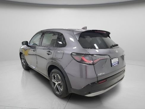 Certified 2025 Honda HR-V EX-L image 6