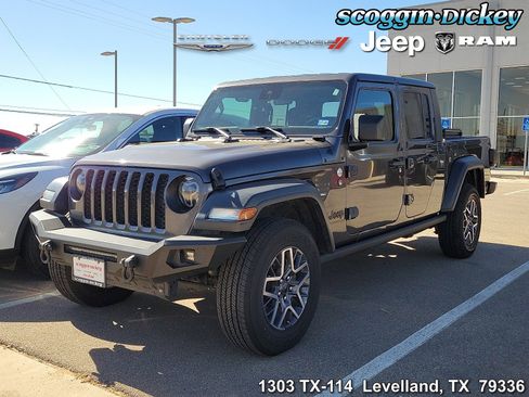 Used 2020 Jeep Gladiator Sport w/ Quick Order Package 24S image 1