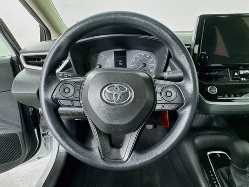 Certified 2025 Toyota Corolla LE FWD image 11
