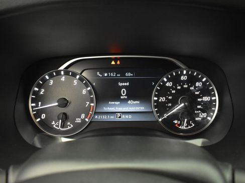 Used 2024 Nissan Frontier SV w/ SV Convenience Package image 15