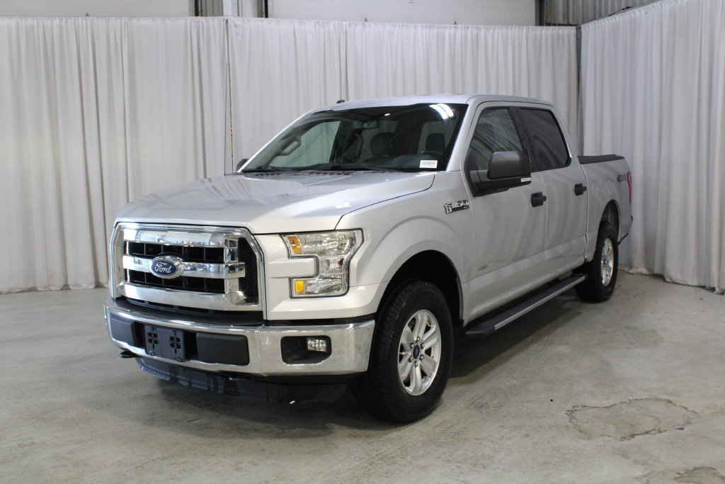 Used 2015 Ford F150 XLT w/ Equipment Group 301A Mid AWD/4WD image 34