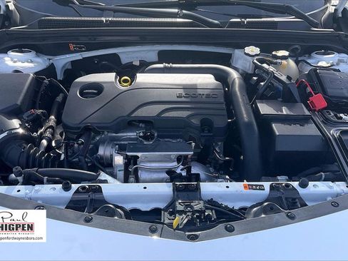 Used 2024 Chevrolet Malibu LT image 10