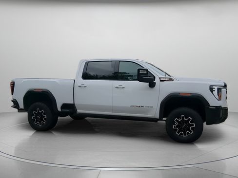 Used 2024 GMC Sierra 2500 AT4X AWD/4WD image 33