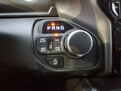 Used 2025 RAM 1500 Big Horn AWD/4WD image 16