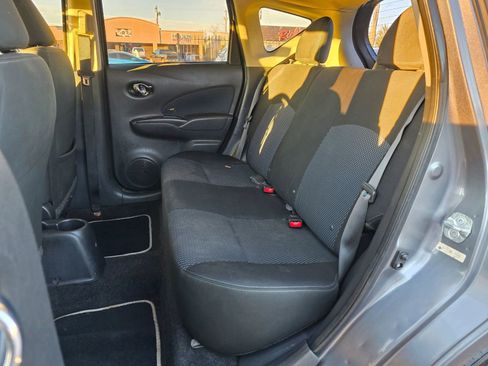 Used 2018 Nissan Versa Note SV image 10