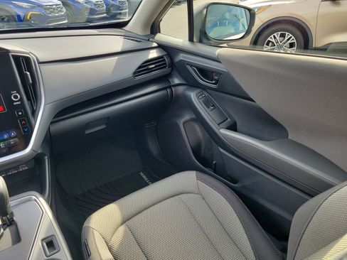 Used 2024 Subaru Crosstrek 2.0i Premium AWD/4WD image 18