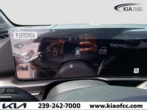 New 2026 Kia Sportage EX FWD image 37