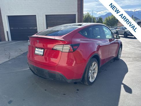 Used 2023 Tesla Model Y Long Range AWD/4WD image 7