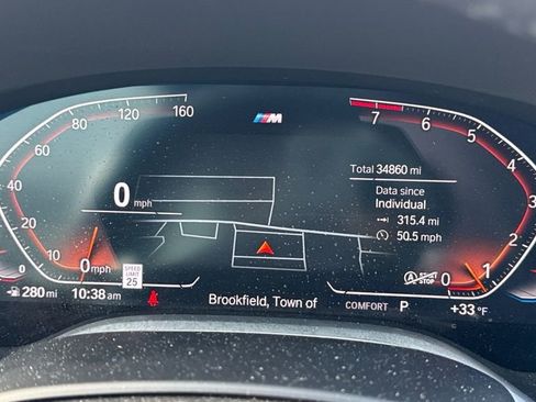 Used 2022 BMW 740i xDrive w/ M Sport Package image 27