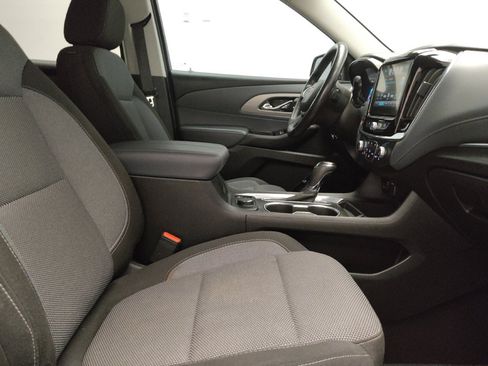 Used 2019 Chevrolet Traverse LT FWD image 21
