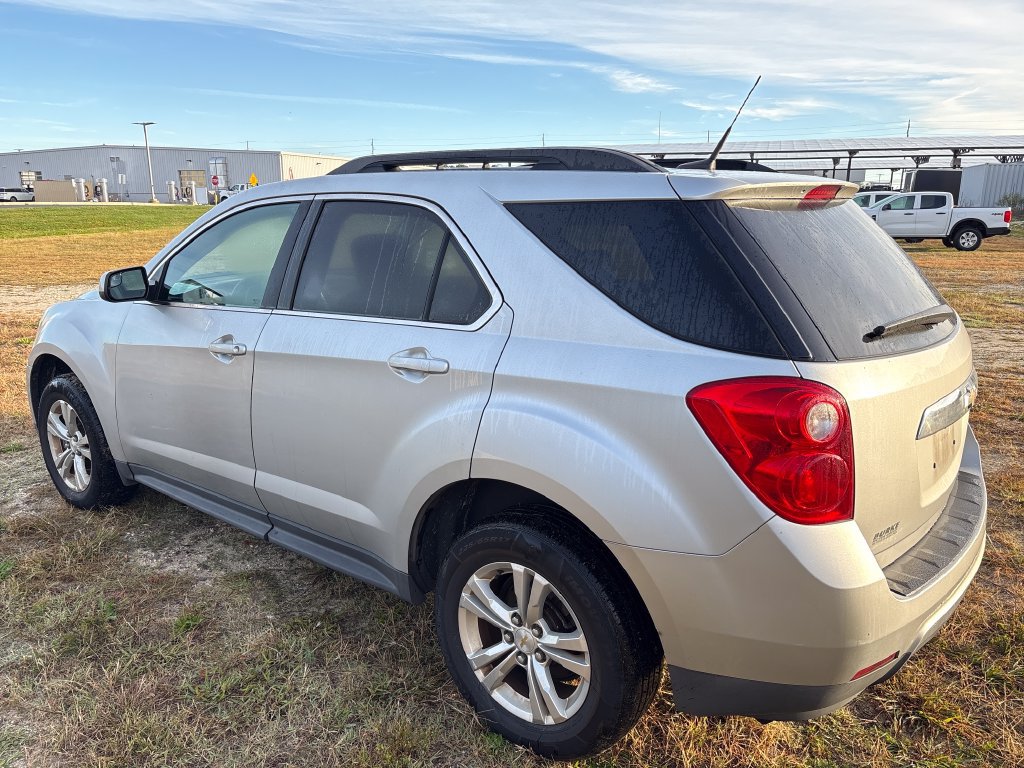 Used 2013 Chevrolet Equinox LT FWD image 16