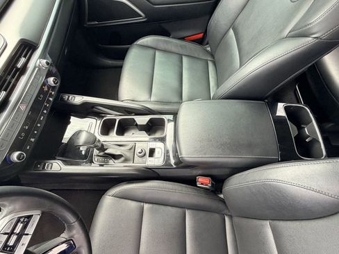 Certified 2022 Kia Telluride S AWD/4WD image 20