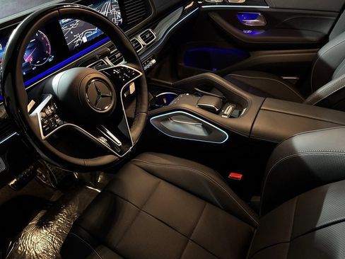 New 2026 Mercedes-Benz GLS 450 4MATIC image 4
