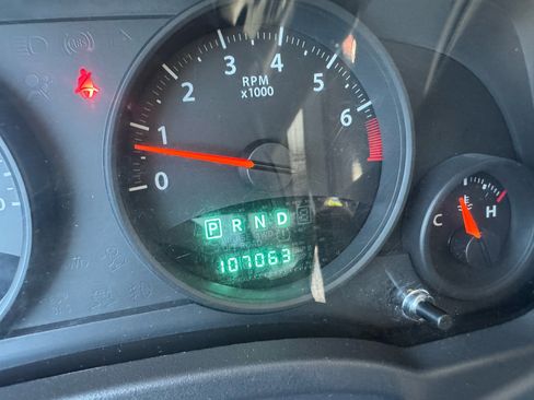 Used 2012 Jeep Patriot Sport 4WD image 16