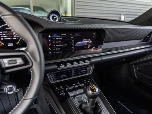 Certified 2026 Porsche 911 GT3 RWD image 41