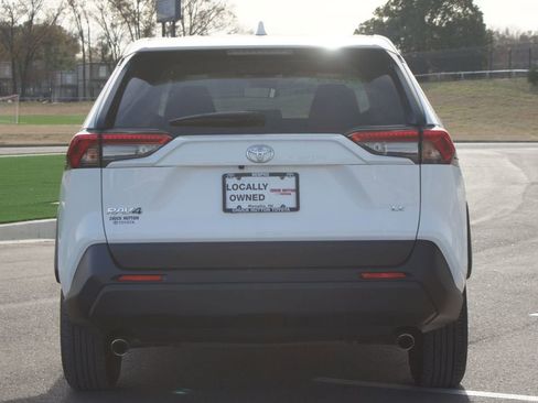 Certified 2025 Toyota RAV4 LE image 3