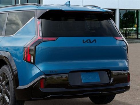 New 2026 Kia EV9 Land w/ Nightfall Edition Package image 13