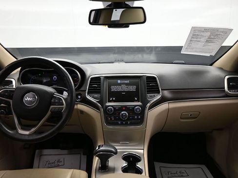 Used 2014 Jeep Grand Cherokee Limited AWD/4WD image 13
