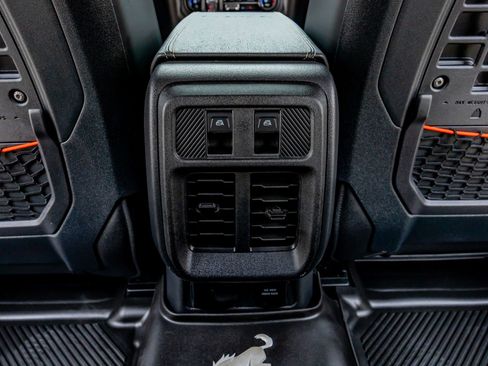 Used 2025 Ford Bronco Raptor AWD/4WD image 34