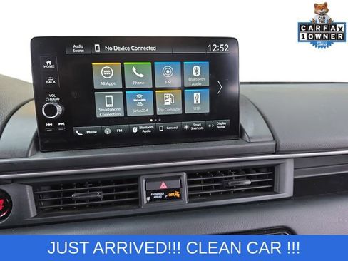 Used 2023 Honda Pilot EX-L image 9