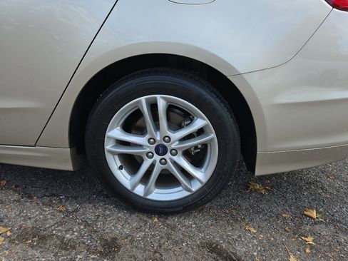 Used 2018 Ford Fusion S image 31