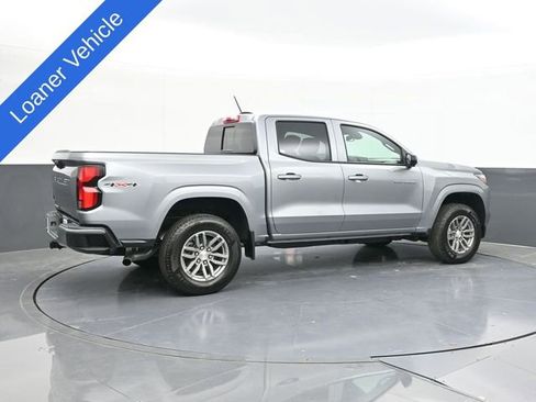 New 2025 Chevrolet Colorado LT w/ LT Convenience Package AWD/4WD image 11