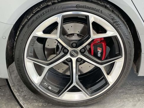 Used 2025 Audi RS 6 performance image 13