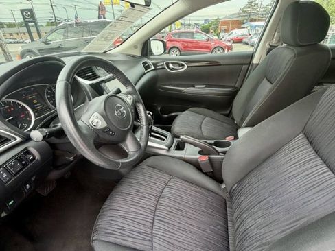 Used 2019 Nissan Sentra SV FWD image 13