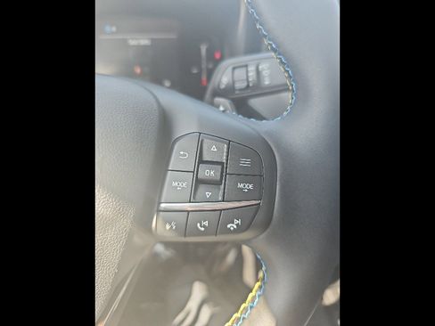 New 2025 Ford Maverick Lobo image 38