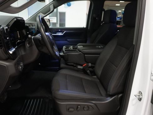 Certified 2024 Chevrolet Silverado 1500 LT image 10