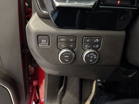 New 2026 GMC Sierra 2500 SLT image 33