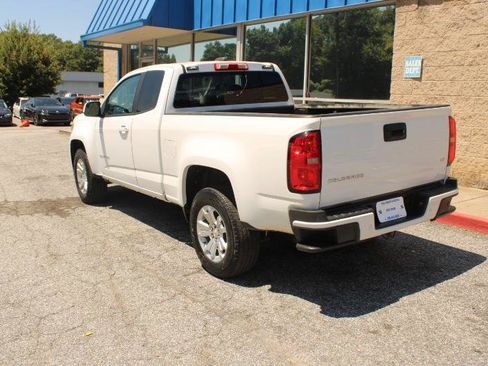 Used 2022 Chevrolet Colorado LT w/ Fleet Safety Package RWD image 4