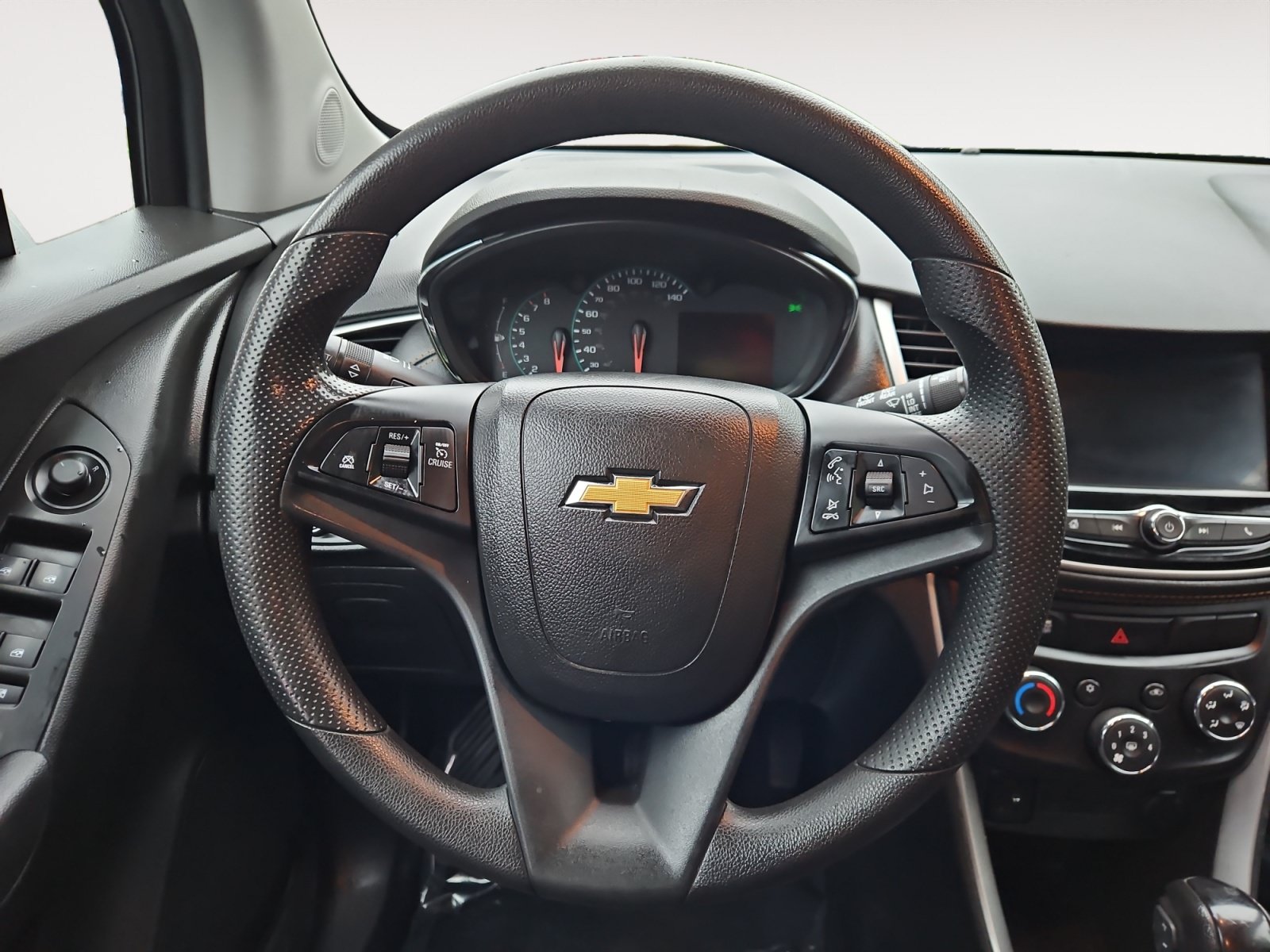 Used 2020 Chevrolet Trax LS w/ Tint and Cruise Package FWD image 12
