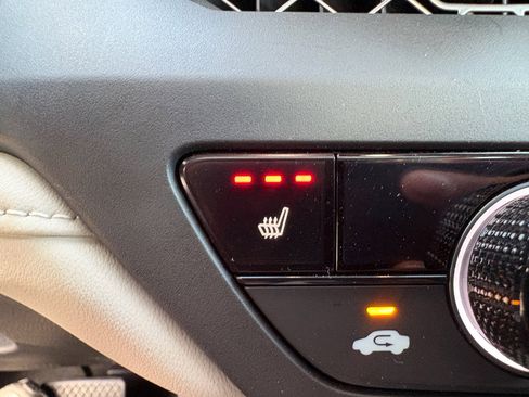 Used 2025 Honda Accord SE image 20