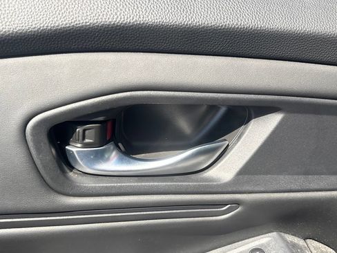Used 2024 Honda Accord EX image 9