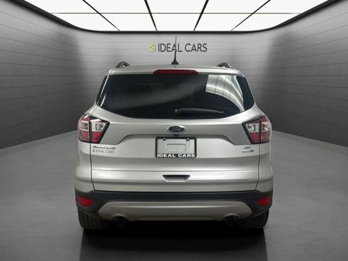 Used 2018 Ford Escape SE w/ Ford Safe & Smart Package AWD/4WD image 6