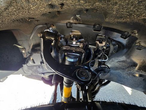 Used 2000 Lexus LX 470 4WD image 20