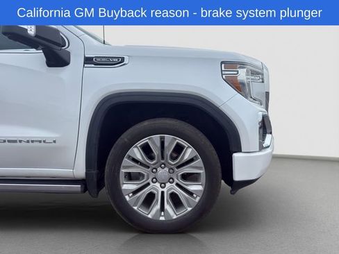 Used 2021 GMC Sierra 1500 Denali w/ Denali Premium Package AWD/4WD image 21