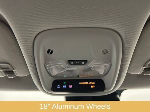 Used 2023 Chevrolet TrailBlazer LT w/ Convenience Package image 44