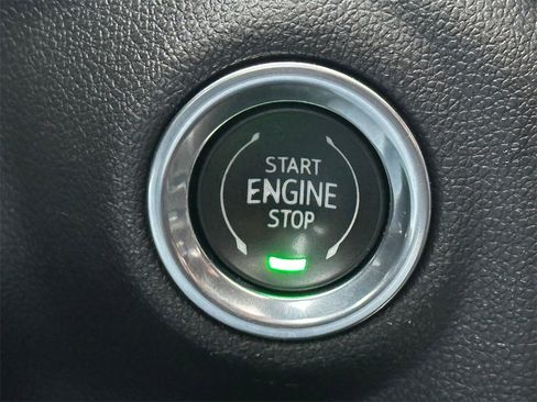 Used 2021 Chevrolet Silverado 1500 LT Trail Boss w/ Convenience Package II image 31