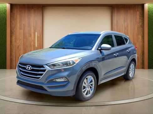 Used 2017 Hyundai Tucson SE w/ SE Popular Package 02 AWD/4WD image 27