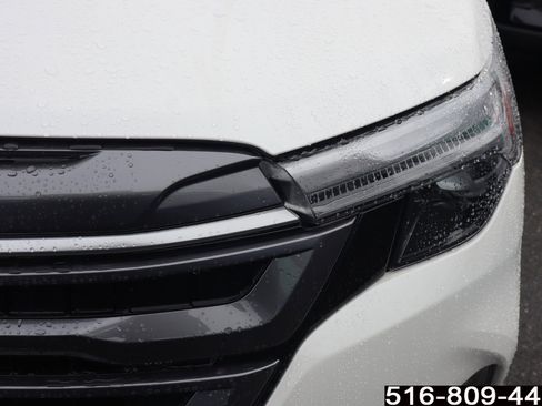 Used 2025 Subaru Forester Limited image 7