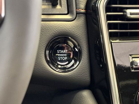 New 2026 Nissan Armada PRO-4X AWD/4WD image 20