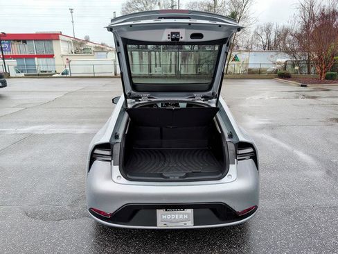 Used 2026 Toyota Prius Plug-In Hybrid image 15